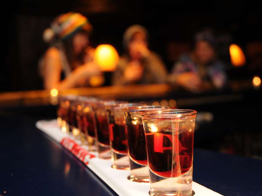 Snowland.ch - Springsession Afterparty