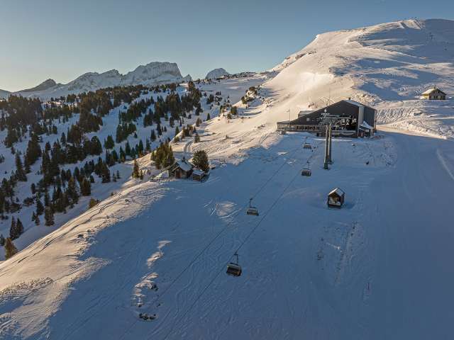 Gruppenhit Gamsalp Winter